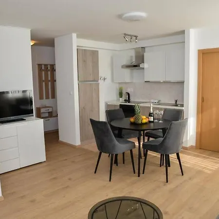 Apartment Longin Zadar