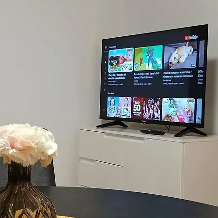 Longin Apartment *